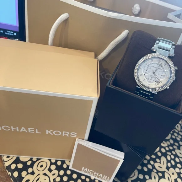 Watch - Picture 8 of 8